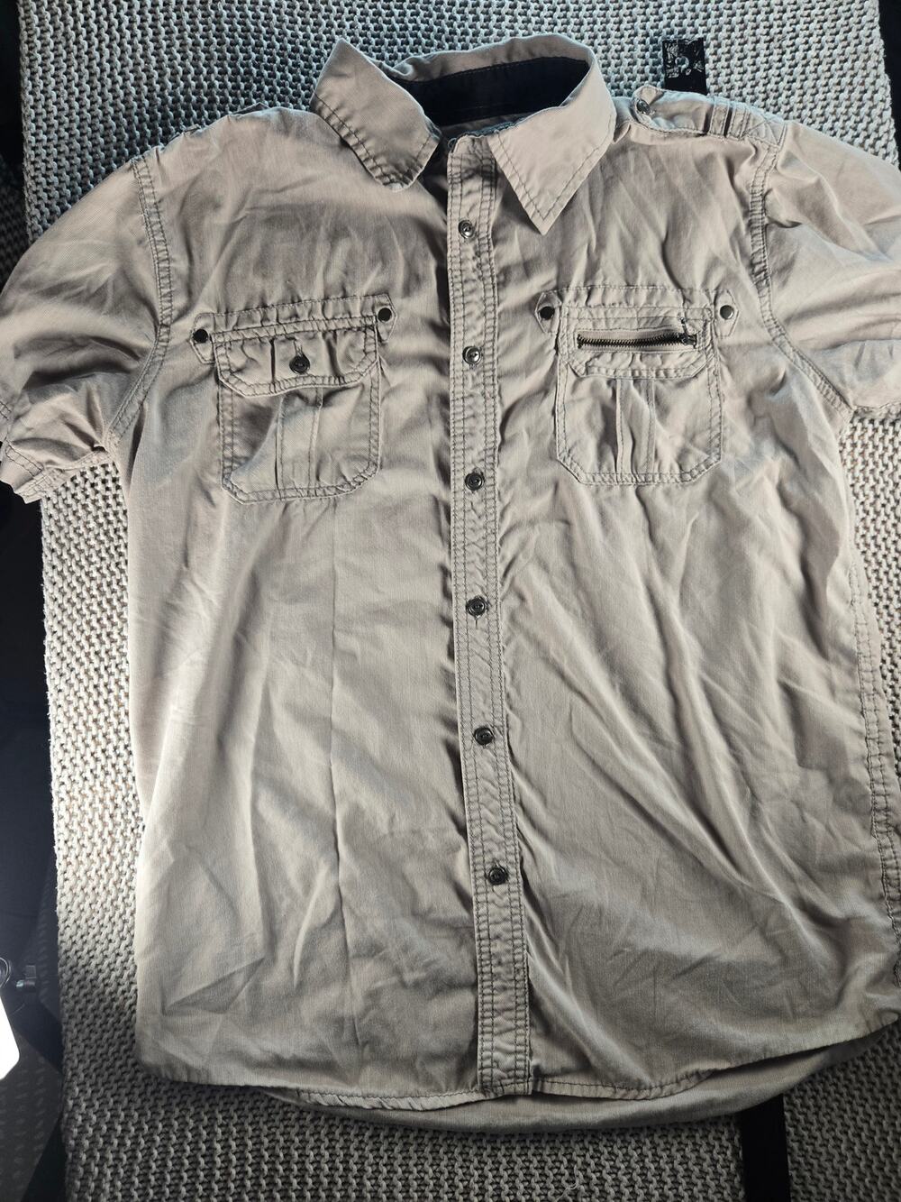 Modern Culture Men's Slate Gray short Sleeve Button-Down Shirt Size Medium